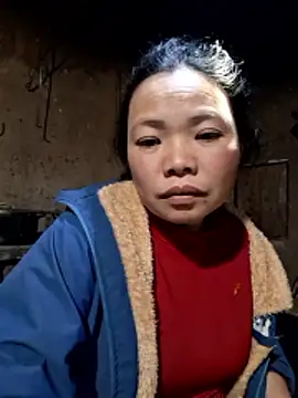 miomio-12 online show from January 2026 01:04:04 PM