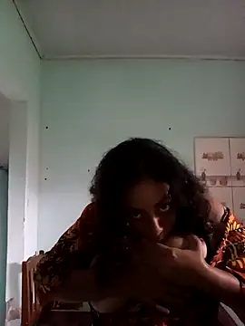 Snapshot of ZS_Oficial chatting on October 2025 09:22:02 PM ZS Oficial online show from October 2025 09:22:02 PM