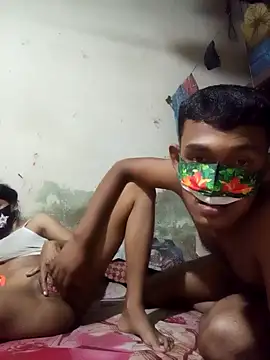 Couple-yi online show from October 2025 06:52:02 PM