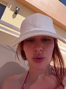 Snapshot of norahjuliette chatting on May 2026 03:12:01 PM norahjuliette online show from May 2026 03:12:01 PM