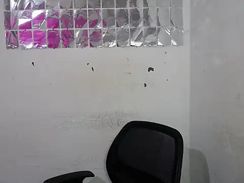 Gaby22d online show from November 2025 02:26:01 AM