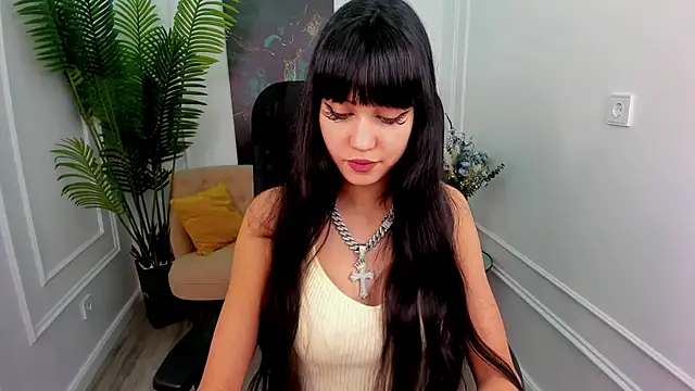 TiffanyYounge online show from January 2026 08:16:02 PM