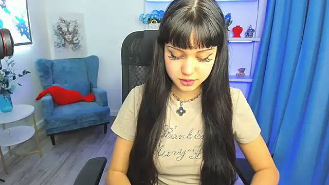 TiffanyYounge online show from March 2026 12:31:02 PM