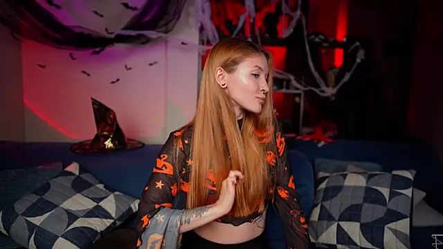 Snapshot of SsonicPorn chatting on October 2025 04:28:02 PM SsonicPorn online show from October 2025 04:28:02 PM