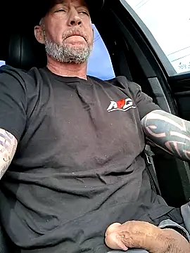 moonbeam37 online show from November 2025 07:13:02 PM