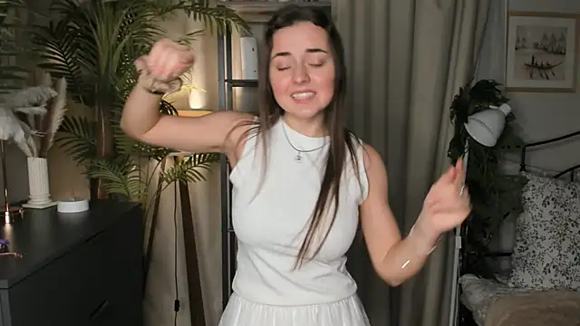 ThelmaJusto online show from November 2025 02:21:01 PM