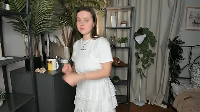 ThelmaJusto online show from October 2025 02:42:02 PM