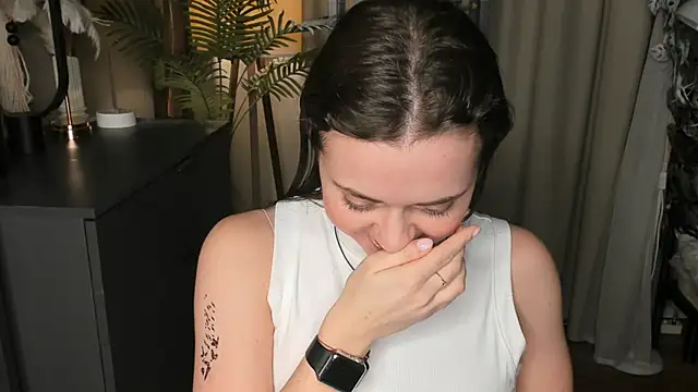 ThelmaJusto online show from December 2025 03:15:02 PM