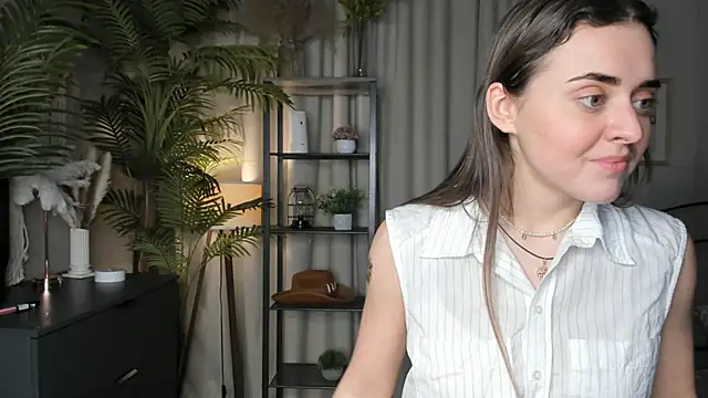 ThelmaJusto online show from November 2025 02:20:01 PM