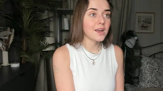 ThelmaJusto online show from November 2025 03:48:02 PM