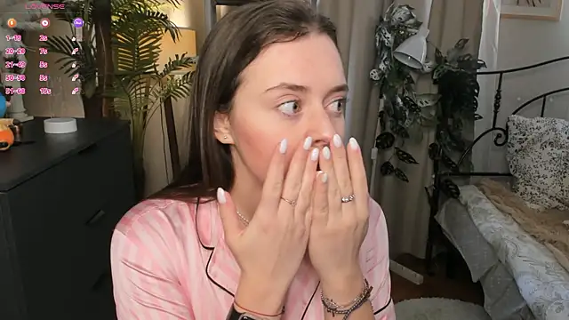 ThelmaJusto online show from March 2026 05:07:01 AM