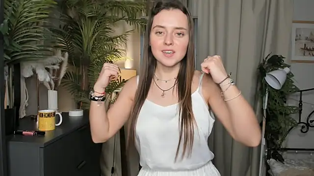 ThelmaJusto online show from October 2025 03:46:02 PM