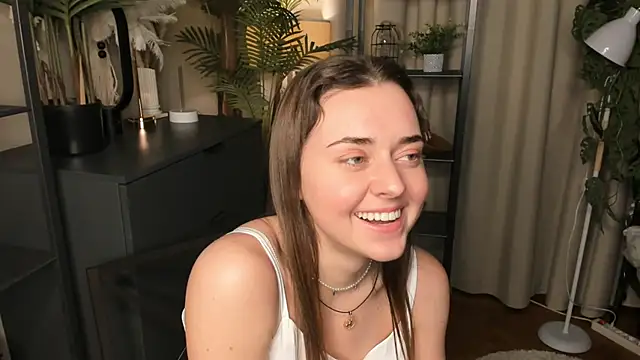 ThelmaJusto online show from November 2025 04:07:02 PM