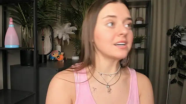 ThelmaJusto online show from February 2026 04:14:01 PM