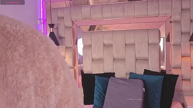 Anastasiaxxx69 online show from February 2026 07:37:01 PM