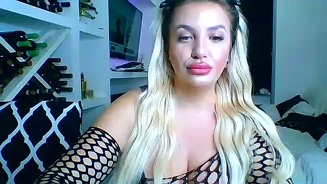 evedanger online show from October 2025 11:03:02 PM