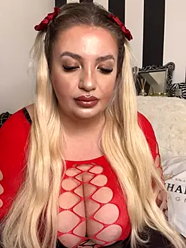 evedanger online show from November 2025 10:02:02 PM