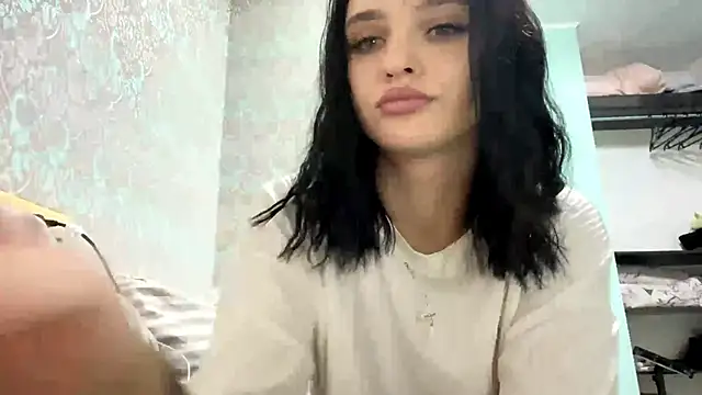 SorayaTrieger online show from October 2025 08:59:01 AM