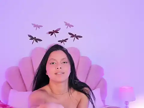 Snapshot of Daddysgirl_18 chatting on October 2025 02:41:01 PM Daddysgirl 18 online show from October 2025 02:41:01 PM