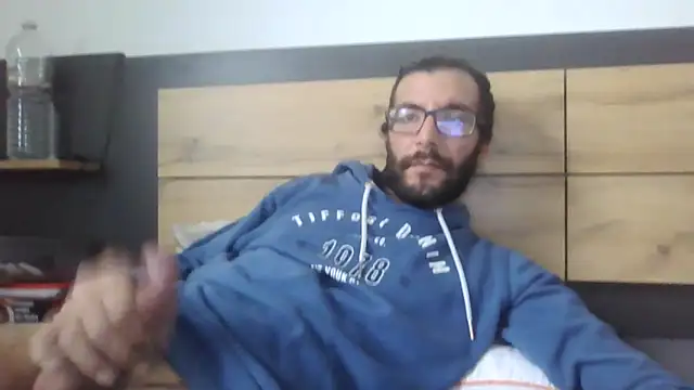 Arbneh69 online show from October 2025 03:24:01 PM