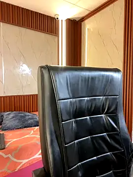 Eva Feller69 online show from November 2025 07:03:01 PM