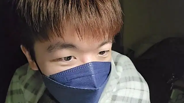 Snapshot of fox165 chatting on December 2025 04:44:01 PM fox165 online show from December 2025 04:44:01 PM