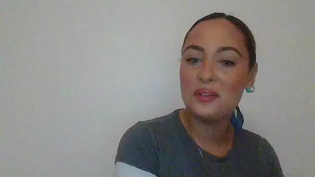 Snapshot of DommeMariaLopez95 chatting on December 2025 04:49:01 PM DommeMariaLopez95 online show from December 2025 04:49:01 PM