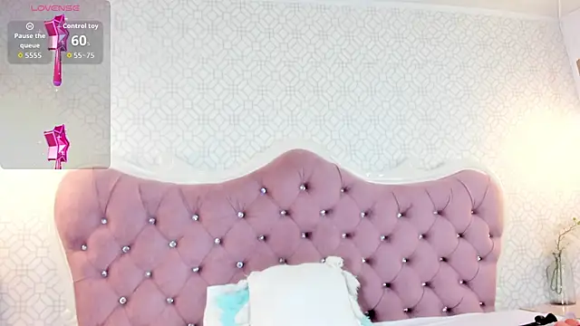 MarcelaCortes online show from July 2026 09:37:01 PM