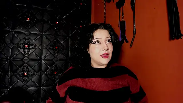 Snapshot of SabbathSinclair chatting on October 2025 11:53:01 AM SabbathSinclair online show from October 2025 11:53:01 AM