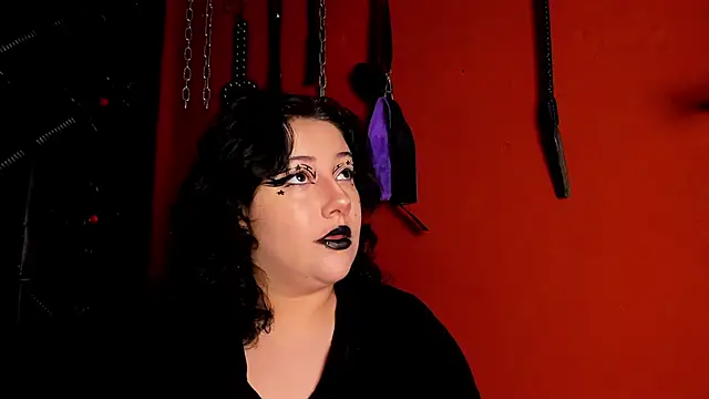 Snapshot of SabbathSinclair chatting on October 2025 11:44:01 AM SabbathSinclair online show from October 2025 11:44:01 AM