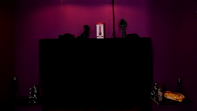 Snapshot of SabbathSinclair chatting on November 2025 11:47:01 AM SabbathSinclair online show from November 2025 11:47:01 AM