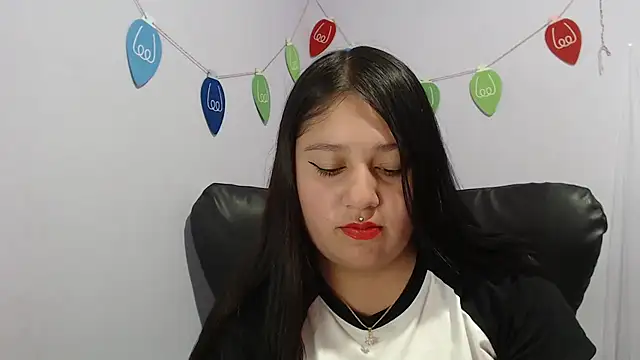 Snapshot of KOREN_JALAA chatting on January 2025 09:57:01 PM KOREN JALAA online show from January 2025 09:57:01 PM