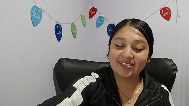 Snapshot of KOREN_JALAA chatting on January 2025 09:36:02 PM KOREN JALAA online show from January 2025 09:36:02 PM