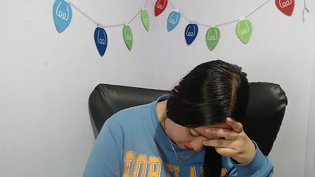 Snapshot of KOREN_JALAA chatting on December 2024 11:46:02 PM KOREN JALAA online show from December 2024 11:46:02 PM