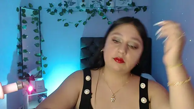 Snapshot of KOREN_JALAA chatting on February 2025 06:37:01 PM KOREN JALAA online show from February 2025 06:37:01 PM