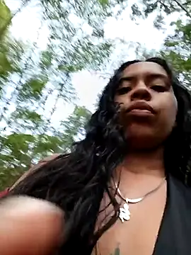 Amayavaldes online show from November 2025 10:34:02 PM