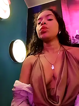 Amayavaldes online show from November 2025 02:28:02 AM