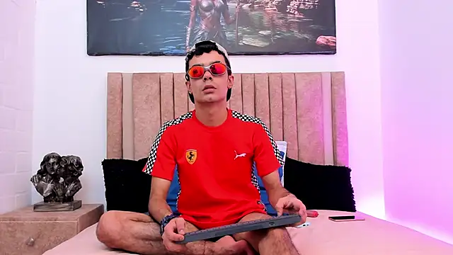 Timothe Evans online show from November 2025 07:40:02 PM