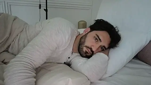 Al3xox02 online show from March 2026 09:54:02 AM