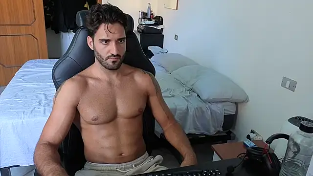 Snapshot of Al3xox02 chatting on July 2026 11:11:02 AM Al3xox02 online show from July 2026 11:11:02 AM