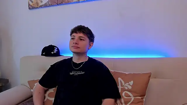 Leoo Miller online show from October 2025 07:57:02 PM