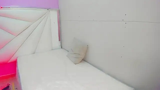 Snapshot of cielooo_ chatting on December 2025 08:58:02 PM cielooo online show from December 2025 08:58:02 PM