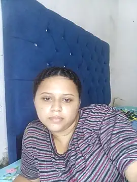 Snapshot of Aeval chatting on October 2025 03:16:01 AM Aeval online show from October 2025 03:16:01 AM