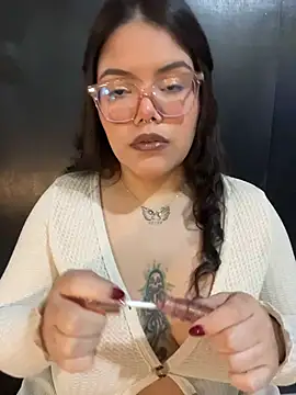 GabrielleMarsh1 online show from December 2025 02:45:01 AM