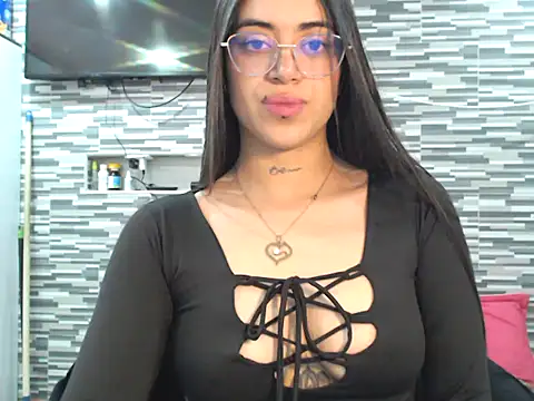Carla Bennett   online show from October 2025 11:34:02 AM