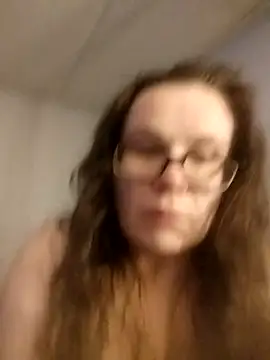 Snapshot of Lauren2012ss chatting on October 2025 04:36:01 AM Lauren2012ss online show from October 2025 04:36:01 AM