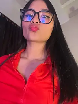 AlannaDollx online show from October 2025 01:22:02 PM