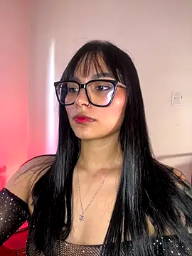 AlannaDollx online show from October 2025 01:08:02 PM