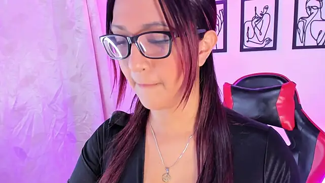 Snapshot of miasweet20 chatting on October 2025 01:41:02 AM miasweet20 online show from October 2025 01:41:02 AM