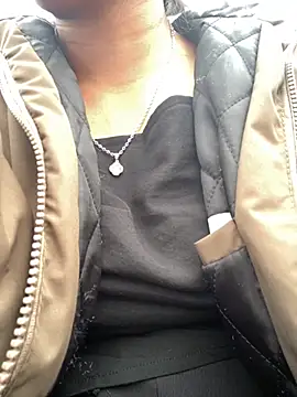 Pii x online show from November 2025 07:57:02 AM